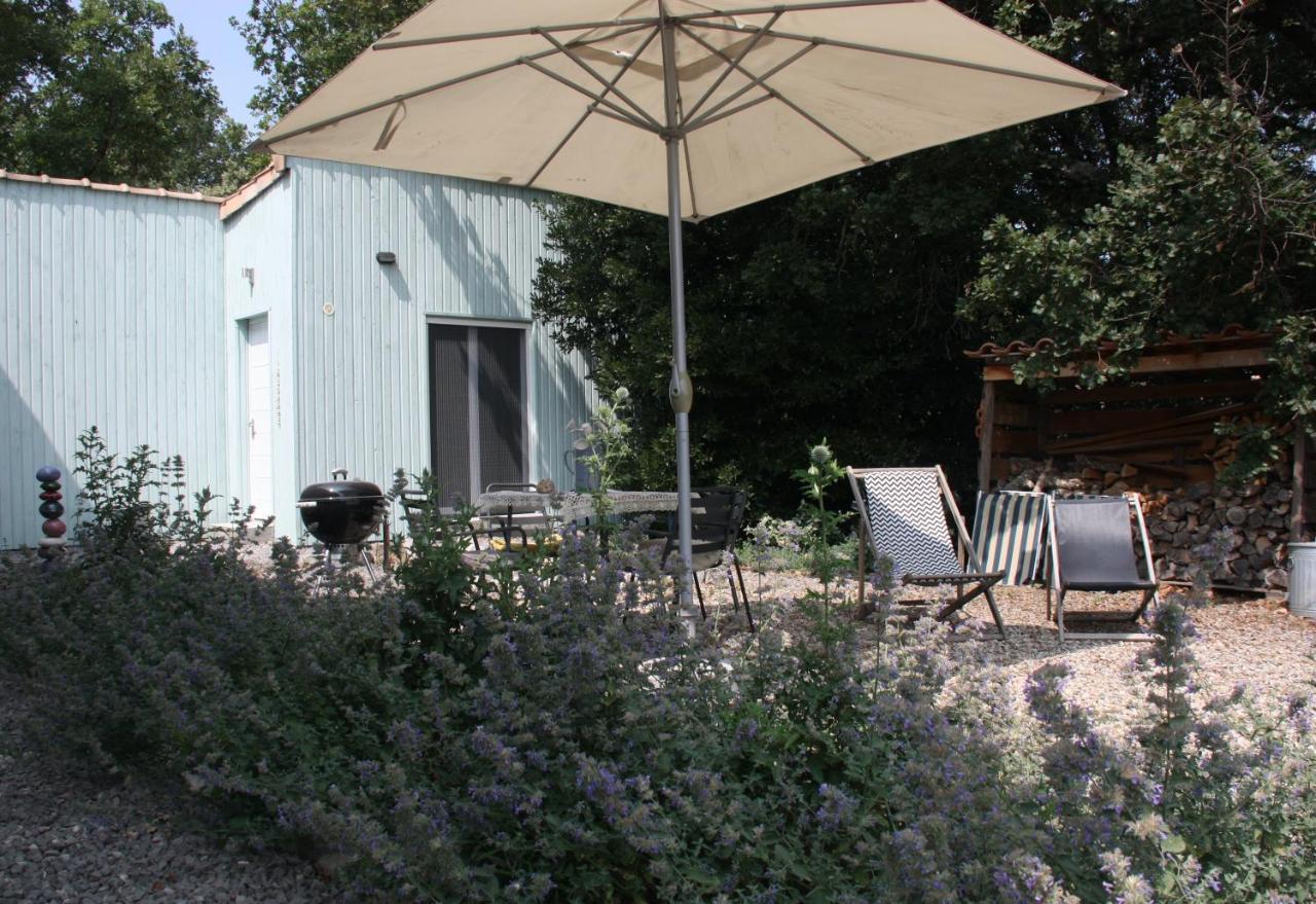 Au Coin Des Cerisiers Villa Montclus  Exteriör bild
