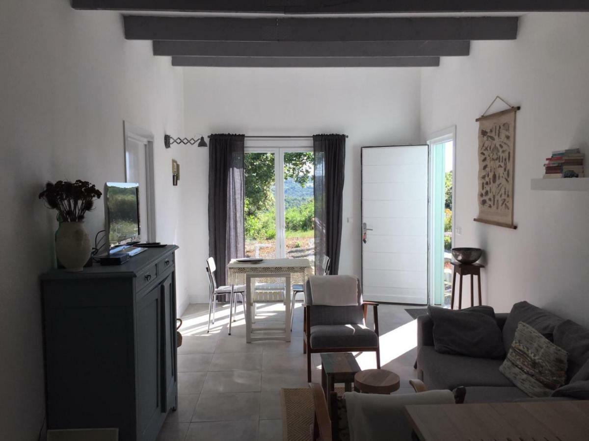 Au Coin Des Cerisiers Villa Montclus  Exteriör bild